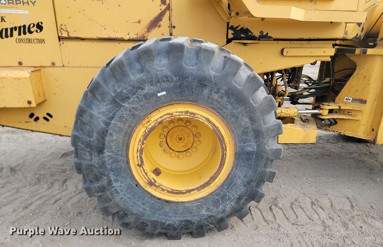 image for item KT9984 1995 John Deere 644G  wheel loader