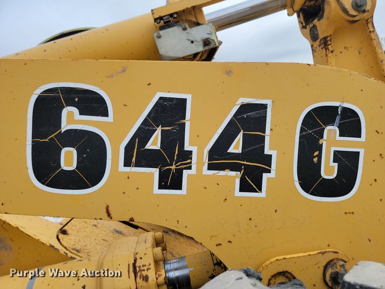 image for item KT9984 1995 John Deere 644G  wheel loader