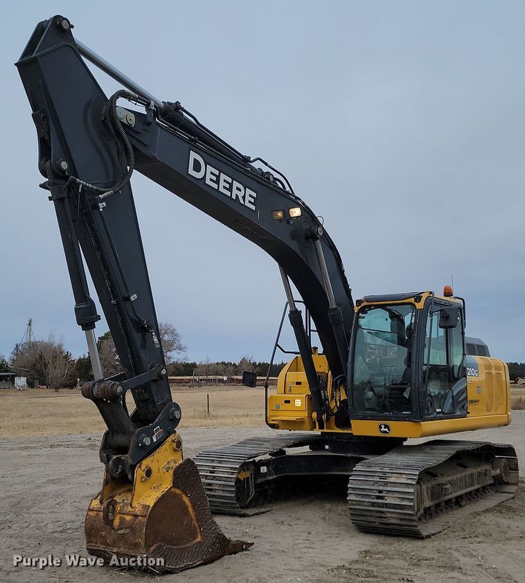 image for item KT9985 2018 John Deere 210G LC  excavator