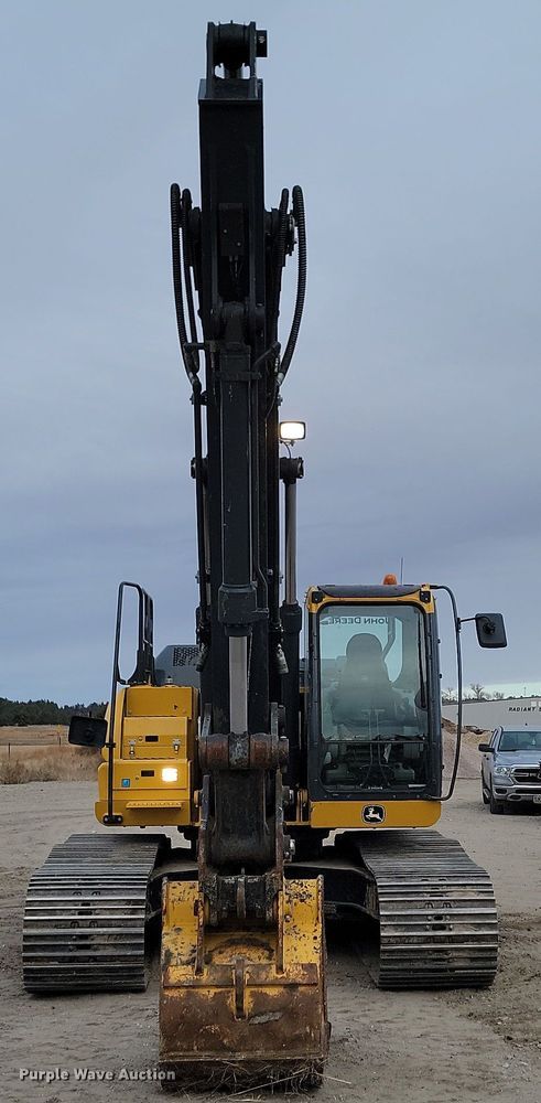 image for item KT9985 2018 John Deere 210G LC  excavator