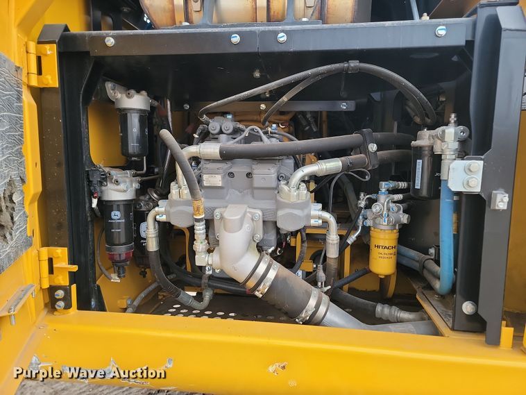 image for item KT9985 2018 John Deere 210G LC  excavator