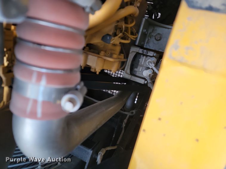 image for item KT9985 2018 John Deere 210G LC  excavator