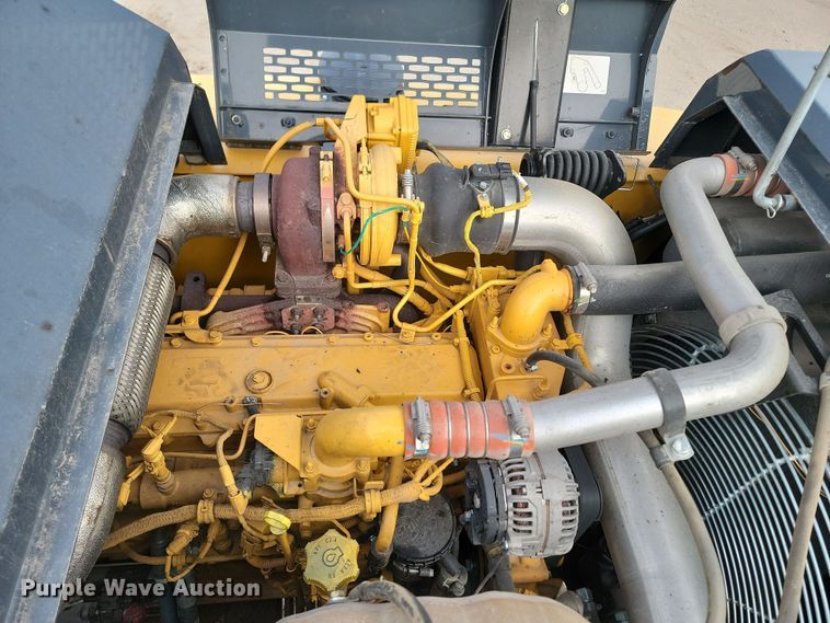 image for item KT9985 2018 John Deere 210G LC  excavator