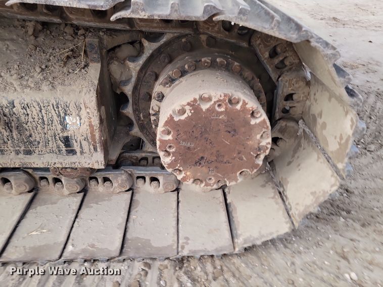 image for item KT9985 2018 John Deere 210G LC  excavator