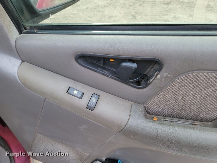 image for item KT9987 1994 Chevrolet S10  Ext. Cab pickup truck