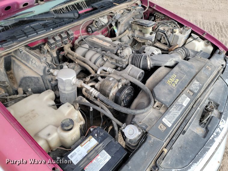 image for item KT9987 1994 Chevrolet S10  Ext. Cab pickup truck