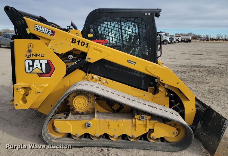 image for item KT9988 2021 Caterpillar 299D3XE  tracked skid steer loader