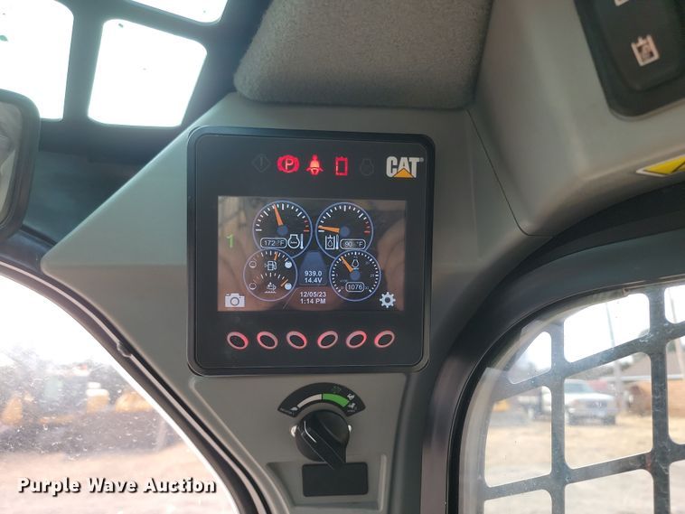 image for item KT9988 2021 Caterpillar 299D3XE  tracked skid steer loader