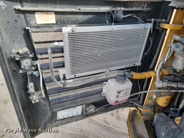 image for item KT9988 2021 Caterpillar 299D3XE  tracked skid steer loader