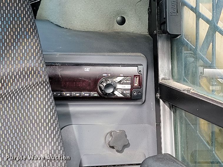 image for item KT9988 2021 Caterpillar 299D3XE  tracked skid steer loader