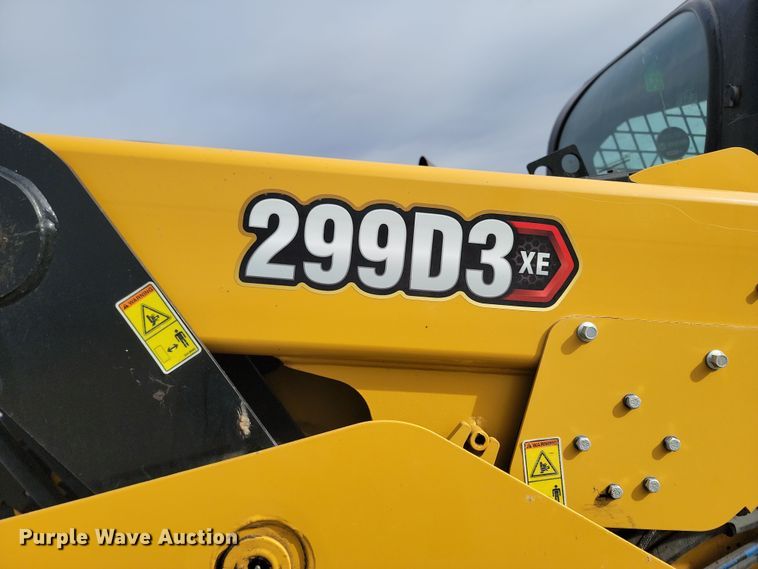 image for item KT9988 2021 Caterpillar 299D3XE  tracked skid steer loader