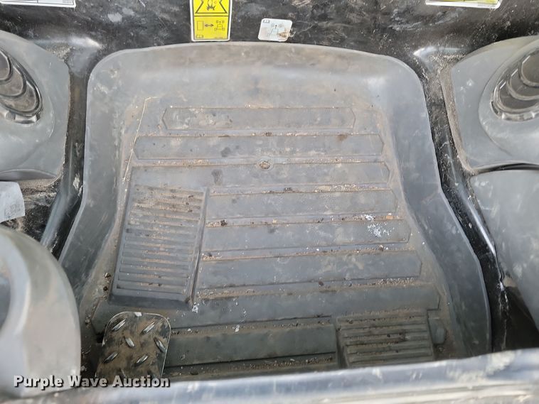 image for item KT9989 2022 Caterpillar 299D3XE  tracked skid steer loader