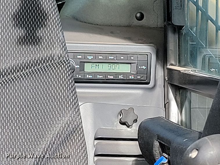 image for item KT9989 2022 Caterpillar 299D3XE  tracked skid steer loader