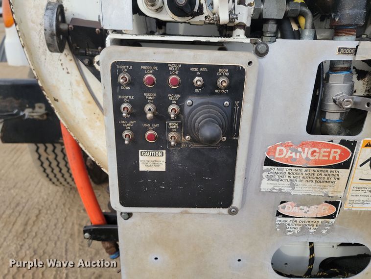 image for item KU9016 2003 Sterling LT7500  sewer jetter truck