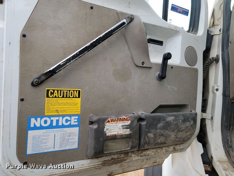 image for item KU9016 2003 Sterling LT7500  sewer jetter truck