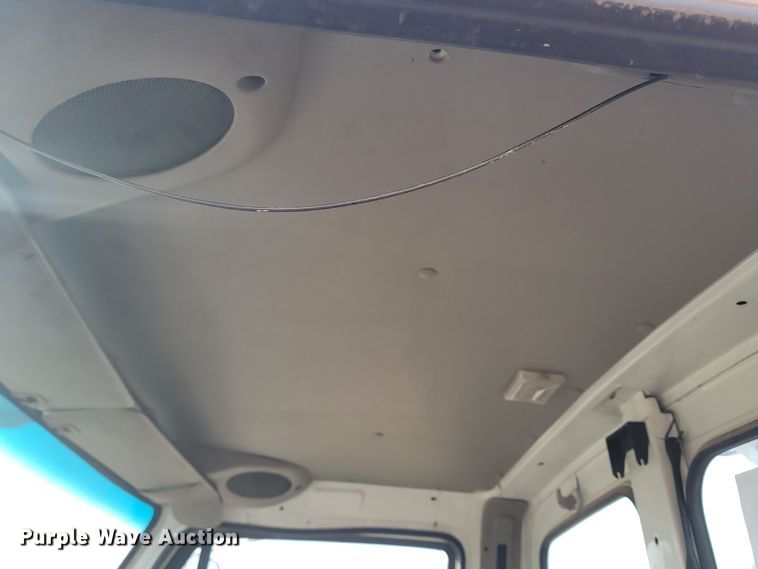 image for item KU9016 2003 Sterling LT7500  sewer jetter truck