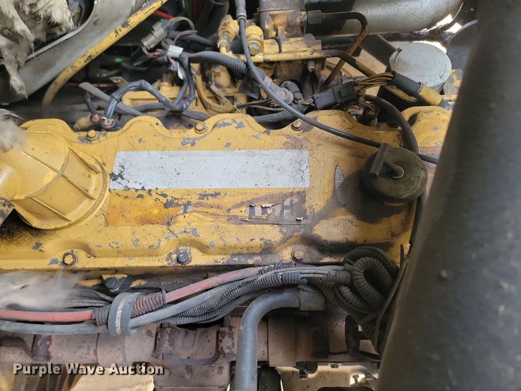 image for item KU9016 2003 Sterling LT7500  sewer jetter truck