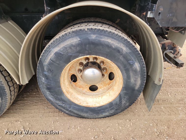 image for item KU9016 2003 Sterling LT7500  sewer jetter truck