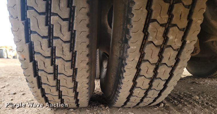 image for item KU9016 2003 Sterling LT7500  sewer jetter truck