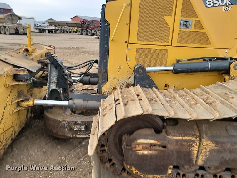 image for item KU9017 2014 John Deere 850K LGP  dozer