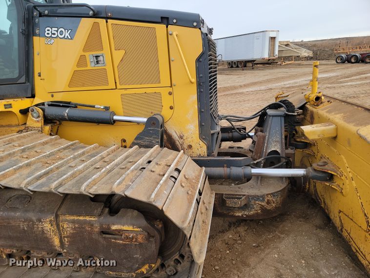 image for item KU9017 2014 John Deere 850K LGP  dozer