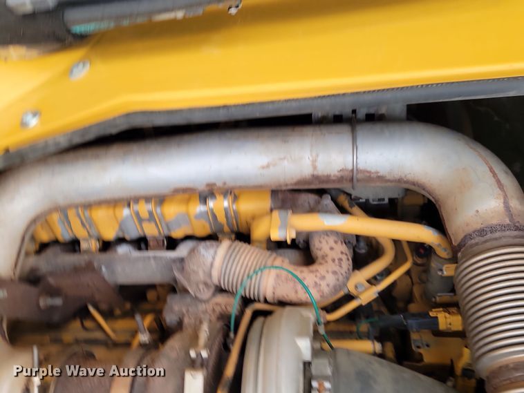 image for item KU9017 2014 John Deere 850K LGP  dozer