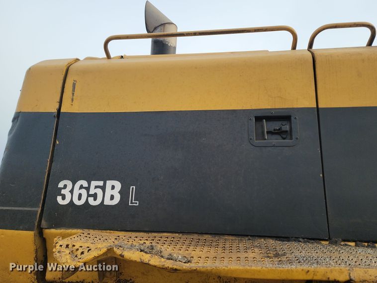 image for item KU9018 2004 Caterpillar 365BL  excavator