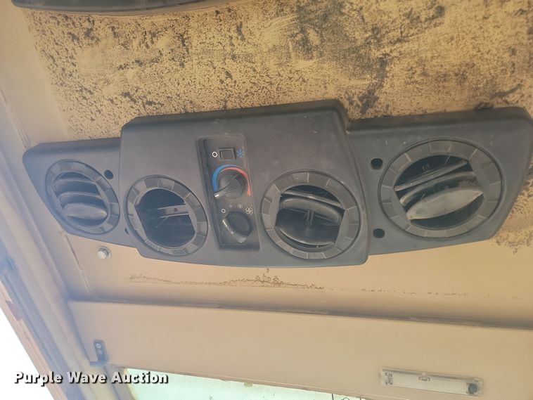 image for item KU9018 2004 Caterpillar 365BL  excavator