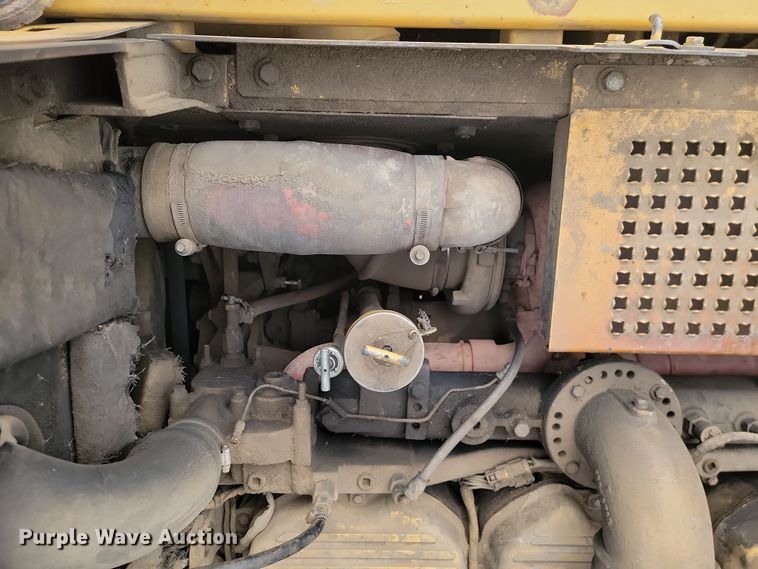 image for item KU9018 2004 Caterpillar 365BL  excavator