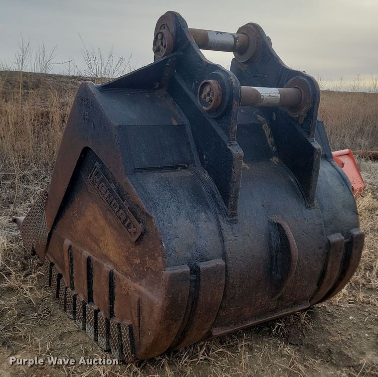 image for item KU9018 2004 Caterpillar 365BL  excavator