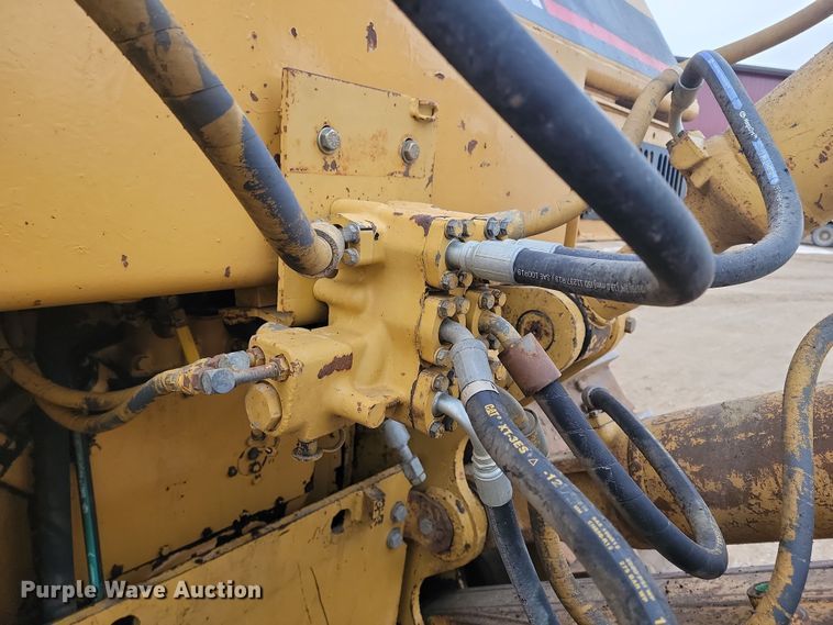 image for item KU9019 1999 Caterpillar D8N  dozer