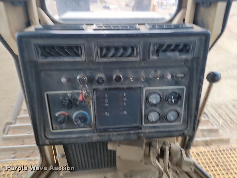 image for item KU9019 1999 Caterpillar D8N  dozer