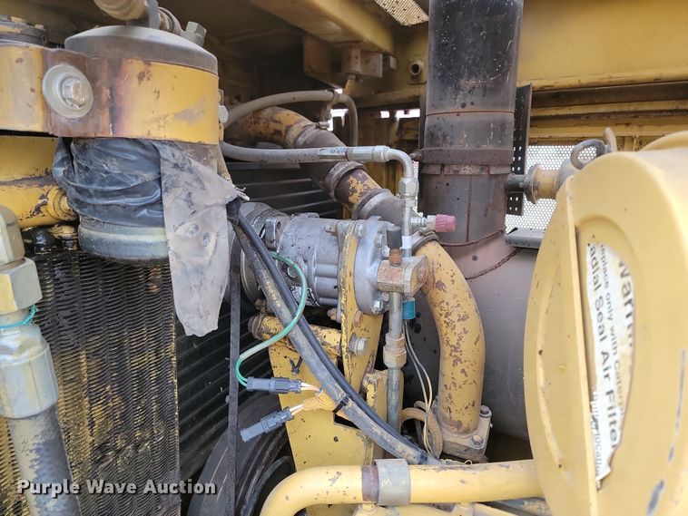 image for item KU9019 1999 Caterpillar D8N  dozer