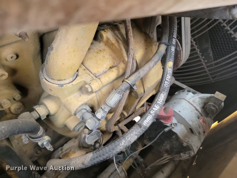 image for item KU9019 1999 Caterpillar D8N  dozer