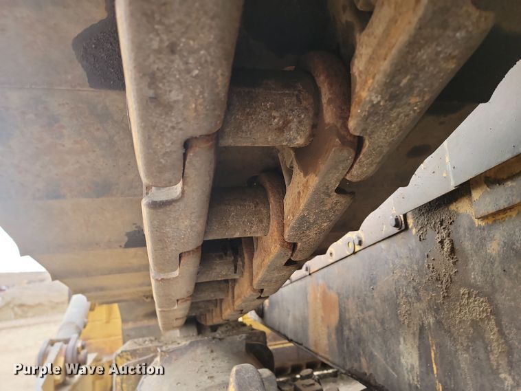 image for item KU9019 1999 Caterpillar D8N  dozer