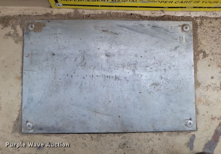 image for item KU9019 1999 Caterpillar D8N  dozer