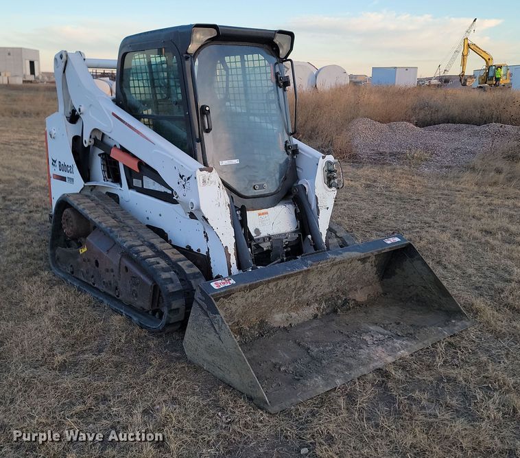 image for item KU9027 2013 Bobcat T590  tracked skid steer loader