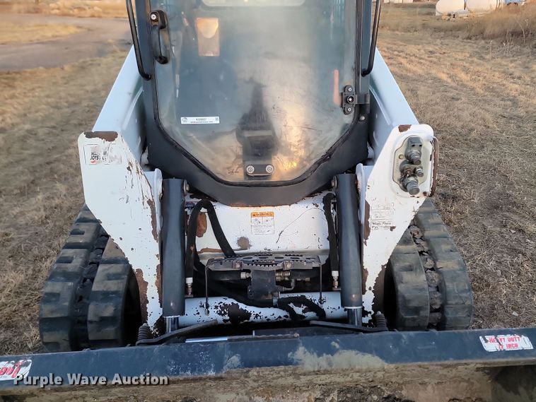 image for item KU9027 2013 Bobcat T590  tracked skid steer loader