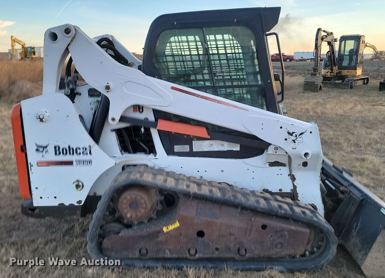 image for item KU9027 2013 Bobcat T590  tracked skid steer loader