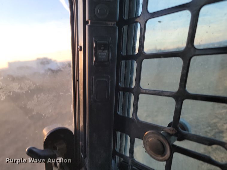 image for item KU9027 2013 Bobcat T590  tracked skid steer loader