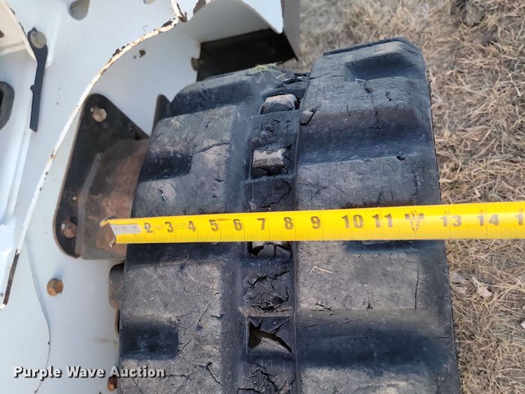 image for item KU9027 2013 Bobcat T590  tracked skid steer loader