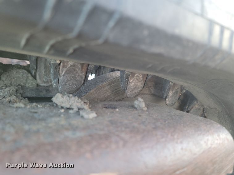 image for item KU9027 2013 Bobcat T590  tracked skid steer loader