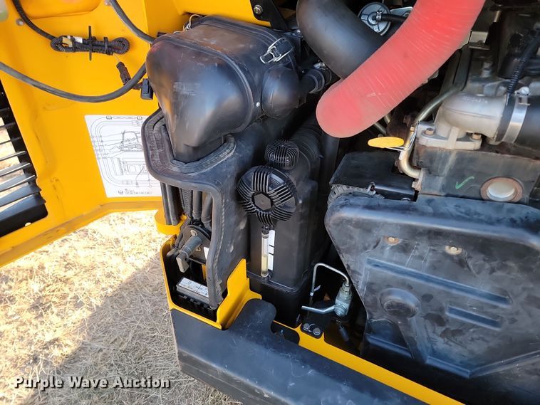 image for item KU9028 2016 JCB 260T  tracked skid steer loader