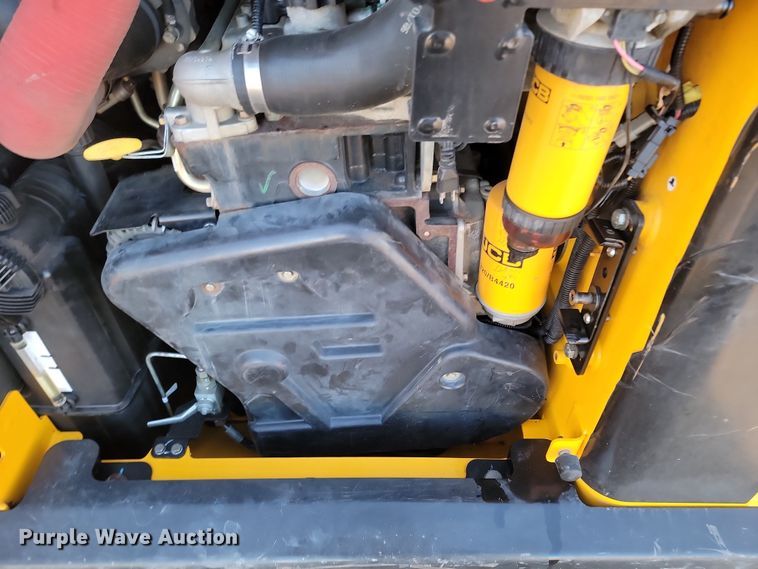 image for item KU9028 2016 JCB 260T  tracked skid steer loader