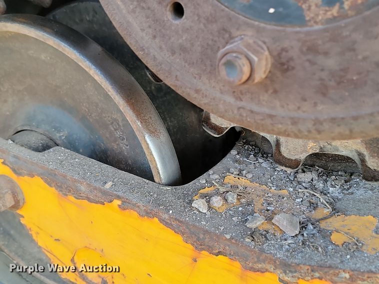 image for item KU9028 2016 JCB 260T  tracked skid steer loader