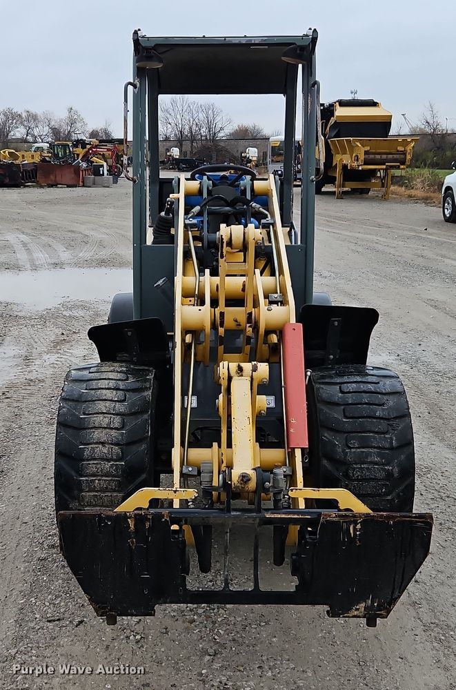 image for item LB9616 2011 Gehl AL540  wheel loader