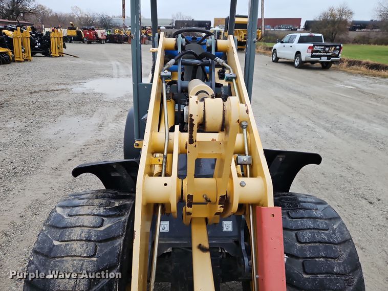 image for item LB9616 2011 Gehl AL540  wheel loader