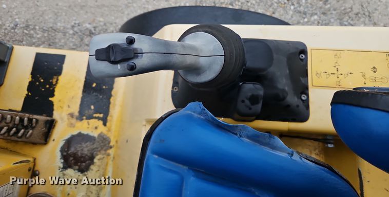 image for item LB9616 2011 Gehl AL540  wheel loader