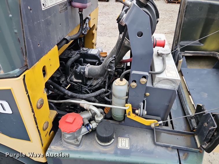 image for item LB9616 2011 Gehl AL540  wheel loader