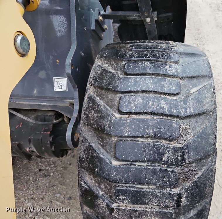 image for item LB9616 2011 Gehl AL540  wheel loader